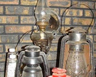 Various sizes oil lamps