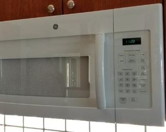 GE microwave oven mfg. 4/2015