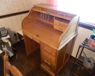 roll top desk