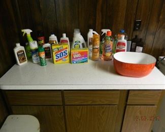 cleaning supplies