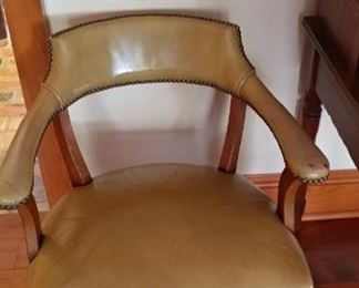 Leather seat (2)