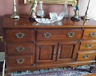 Sideboard