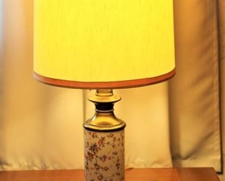 Paul Hanson mid-century decorative lamp with porcelain design.