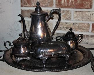 Victoria Rose Tea Set  1904