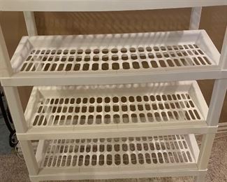 Shoe rack