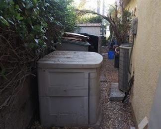 Rubbermaid shed
