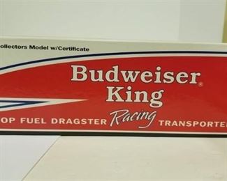 Budweiser King Racing Transporter Ertl 1/64 Kenny Bernstein