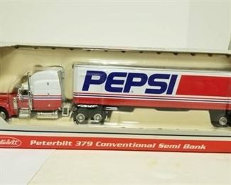 Peterbilt 379 Conventional Semi Bank Pepsi Liberty Classics 1/64 Scale 32602