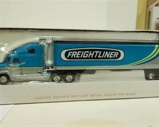 Speccast 1:64 Diecast Freightliner Classic Tractor Trailer Limited Edition C120