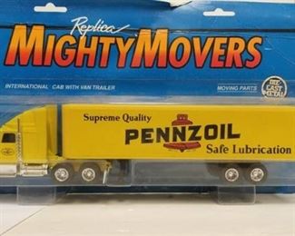 Ertl Replica Mighty Mover Pennzoil Tractor Trailer Truck 1/64