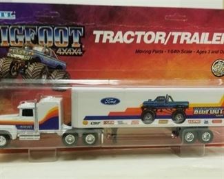 Vtg 1990 Ertl, Big Foot Tractor/trailer 4x4x4 Die Cast Metal 1/64th Scale (