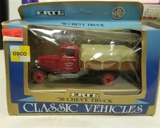 Ertl 2861 1:43 1930 Chevrolet Flatbed Truck W Tarp Load Crozier Cartage 1991