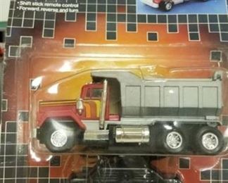 star toys battery operated dump truck remote card folded, new in package, #3086A