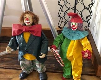 CLOWNS