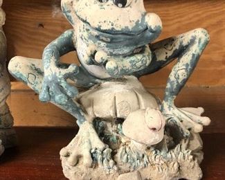 GARDEN FROG