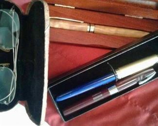 Collectible pens and spectacles