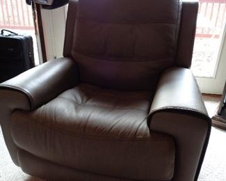 leather power recliner