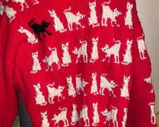 Super fun vintage knitted cat sweater! Perfect gift for that cat lady in your life! 
