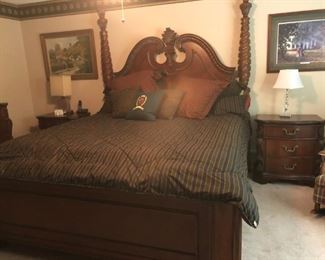 Fine Bed Room Set