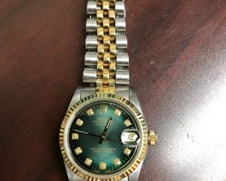 Ladies Rolex w/ Box // NOT DISPLAYED AT SALE MORE EXPENSIVE ITEMS WILL BE SHOWN ONLY BY APPT AFTER THE SALES. SEE REMARKS IN SALE INFORMATION
