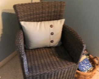 Woven indoor/outdoor chair
