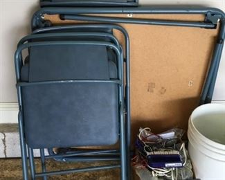card table with 4 chairs