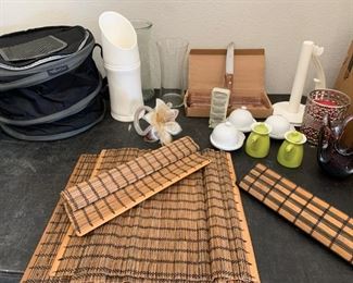 Kitchen Items: Pampered Chef round insulated collapsible cooler, a decorative vase, set of 12 steak-house knives, misc items