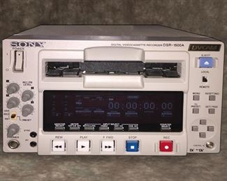 SONY DSR-1500 DVcam 1/2-Rack Studio Editing Player / Recorder