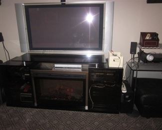 Beautiful Fireplace/Heater Entertainment Unit