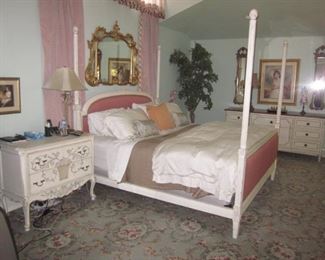 Beautiful White Washed Oak Bedroom Suite 

