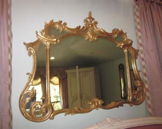 So Many Great Gold Gilt Mirrors