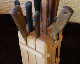 Butcher Block & Knife Set