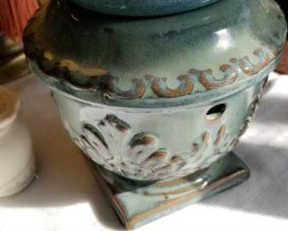 Oil warmer