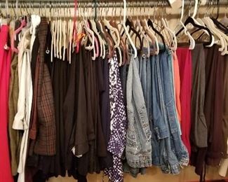Womens Pants from Size 18 to 24