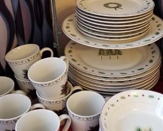 Christmas Dishes