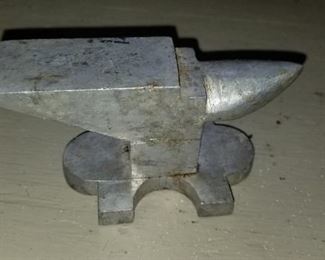 Mini Anvil
