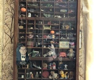 Printers Tray w/ Miniatures