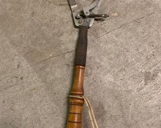 Vintage Winchester Western Clay Pidgeon Thrower!