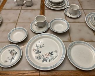 Country Glen Collection  “Turnberry” 63 Piece Dinnerware!
