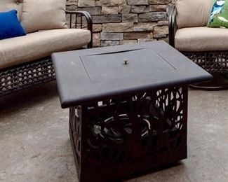 Coral Coast Sherwood Square Gas Fire Table with cover--Still new (never used)