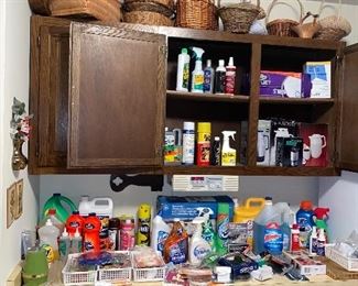 CLEANING SUPPLIES / HOUSEHOLD ITEMS
