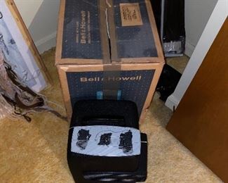 BELL HOWELL 8MM FILM PROJECTOR