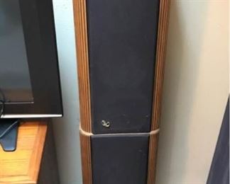 Acoustic Research Speakers