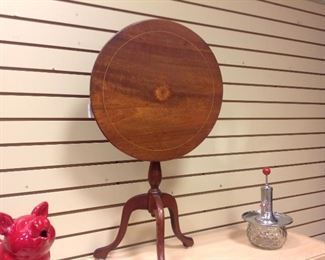 TILT TOP FANTASIC  WOOD