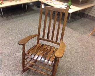 WOOD ROCKER 