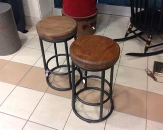 SMALL BAR STOOLS