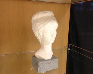 BUST
