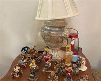 Boyds Bears, Lamp, Antique Lamp Table