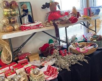 Assorted Christmas Items