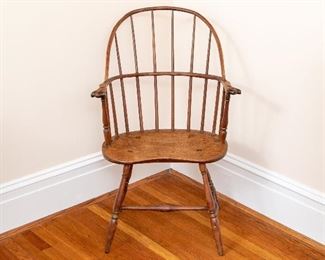 Antique American Windsor Sack Back Chair, Knuckle Arms And Saddle Seat.